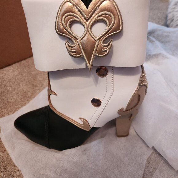 NEW Clorinde Genshin Impact Boots Cosplay Womens 39 = 8.5/9 US - Picture 4 of 12